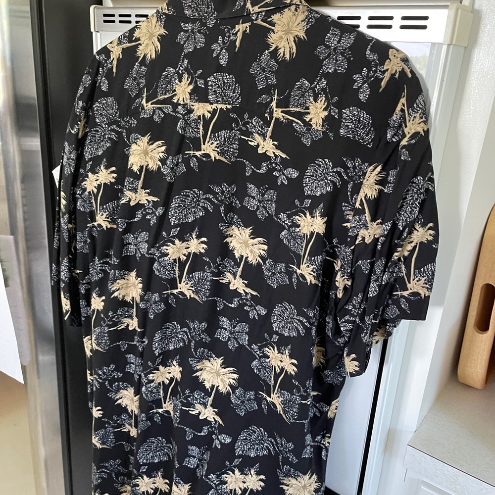 Hawaiian summer shirt. XL Men.